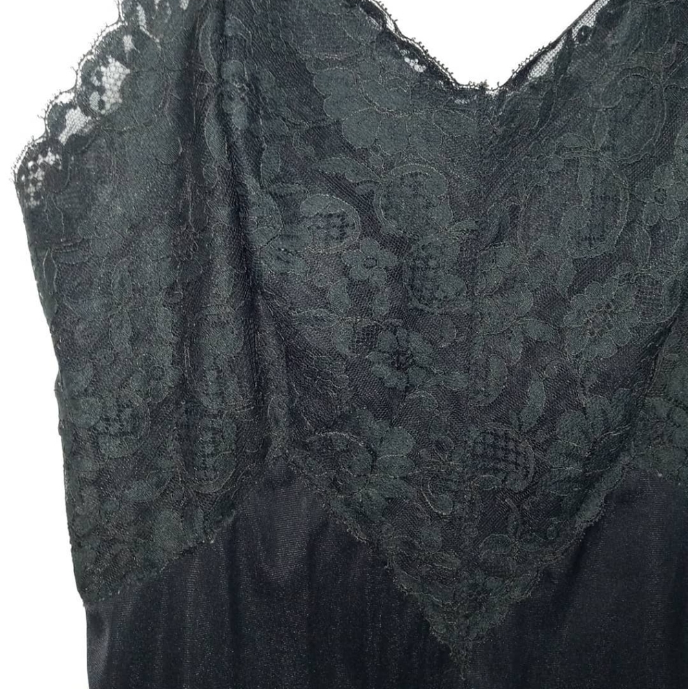 Vintage Vanity fair slip